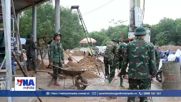 Thần tốc xây mái ấm cho người dân đón Tết