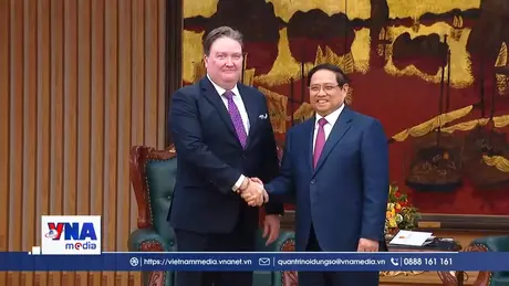 Thủ tướng tiếp Đại sứ Hoa Kỳ Marc Knapper đến chào từ biệt