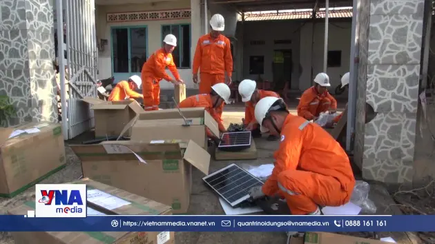 TTXVN phối hợp “Thắp sáng đường quê” tại Đồng Phú