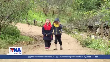 Giữ bình yên cho đồng bào Mông ở Pà Cò