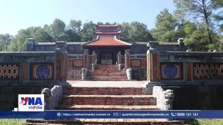 Tháo dỡ nhà rường ở lăng mộ Hoàng Thái hậu Từ Dụ sau ngày 3/3