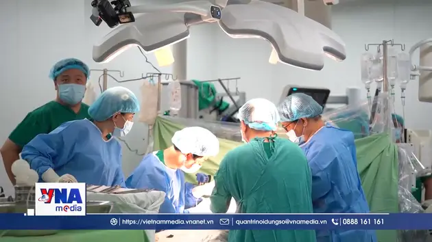 Ngành Y tế 5 năm bền bỉ - Vượt qua thử thách