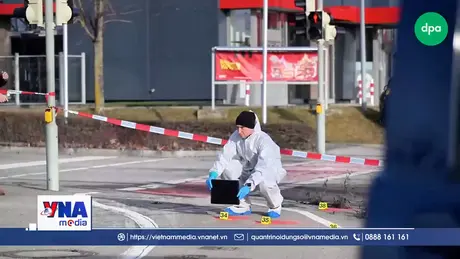 Tấn công bằng dao tại trung tâm thương mại ở Đức