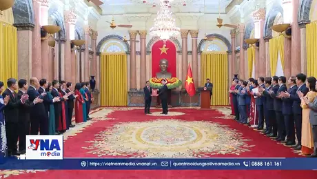 Chủ tịch nước trao quyết định bổ nhiệm Đại sứ Việt Nam tại nước ngoài