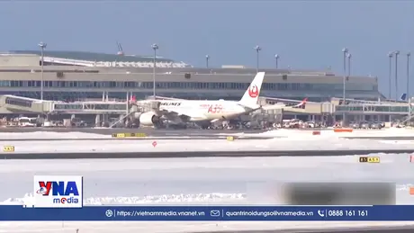 Giao thông tại Nhật Bản đình trệ do tuyết rơi dày