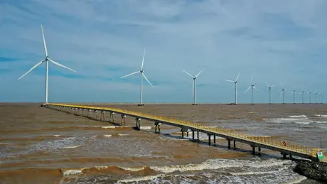 Tập trung thực hiện ba khâu đột phá chiến lược, đưa Vĩnh Long phát triển nhanh và bền vững