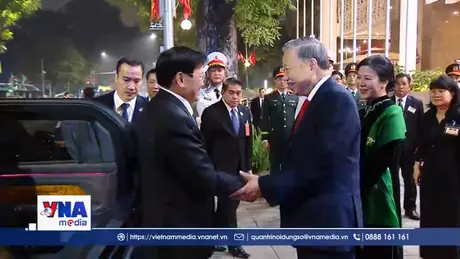 Chiêu đãi trọng thể chào mừng Tổng Bí thư, Chủ tịch nước Lào và Phu nhân