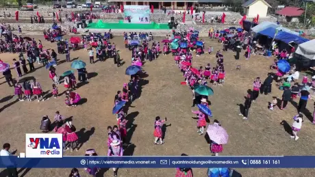 Vui xuân, đón Tết cổ truyền đồng bào dân tộc Mông ở Tà Số