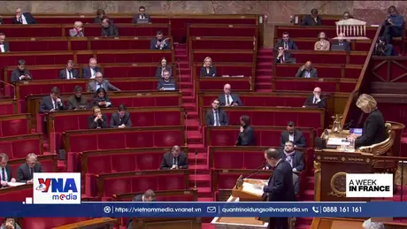 Thủ tướng Pháp tiếp tục vượt qua cuộc bỏ phiếu bất tín nhiệm