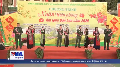 Biên cương ấm tình quân dân