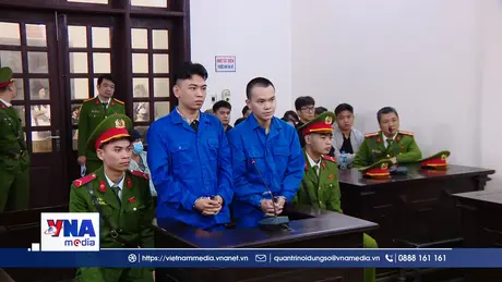 Mở lại phiên xử 