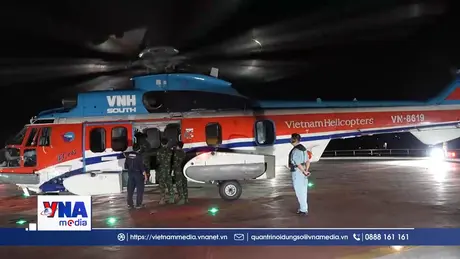 Trực thăng cấp cứu bệnh nhân viêm ruột thừa tại Trường Sa