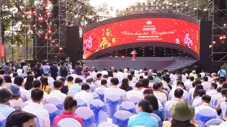 Ngày hội “Xuân đoàn kết - Tết nghĩa tình” lan tỏa Tết sẻ chia 