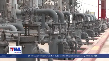 OPEC+ dừng tăng sản lượng dầu cho đến tháng 3