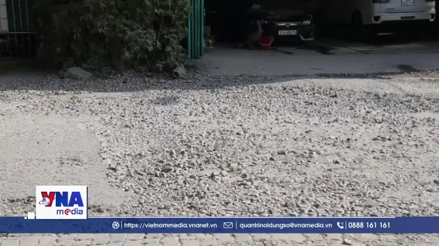 Nhiều tuyến đường trung tâm Nghệ An xuống cấp nghiêm trọng