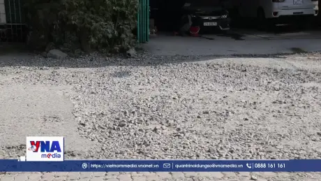 Nhiều tuyến đường trung tâm Nghệ An xuống cấp nghiêm trọng