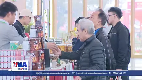 Hơn 32.000 lượt khách đổ về Hội chợ Mùa Xuân 2026