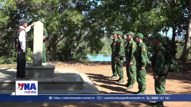 Phát huy vai trò già làng trong bảo vệ biên cương
