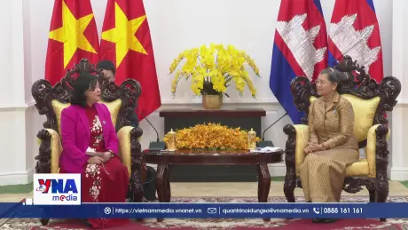 Chủ tịch Ủy ban Trung ương Mặt trận Tổ quốc Việt Nam gặp Phó Chủ tịch Đảng Nhân dân Campuchia