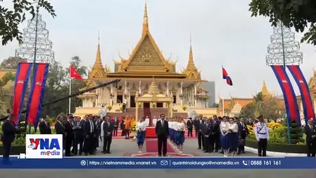 Tổng Bí thư Tô Lâm hội kiến Samdech Techo Hun Sen