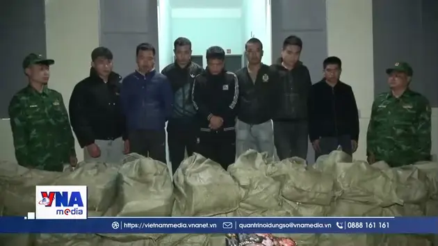 Biên phòng Lạng Sơn phát hiện, bắt giữ hơn 1 tấn xúc xích nhập lậu