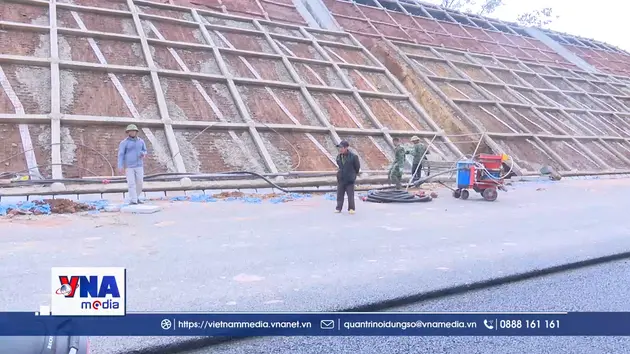 Phân luồng giao thông tạm trên cao tốc Hữu Nghị - Chi Lăng