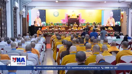 Phật giáo Việt Nam tặng quà Tết cho người dân có hoàn cảnh khó khăn