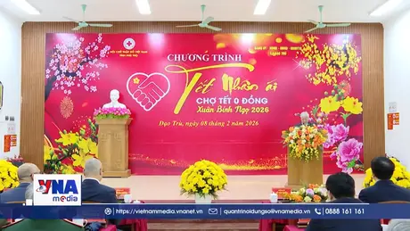 Tặng quà Tết đối tượng chính sách, người có hoàn cảnh khó khăn