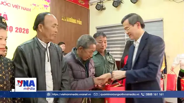 Đoàn công tác Trung ương thăm, tặng quà Tết tại Điện Biên