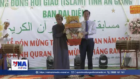 Lễ đón mừng Tháng ăn chay Ramadan của đồng bào Chăm An Giang