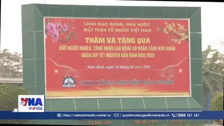 Trao quà, chúc Tết công nhân lao động tại Ninh Bình