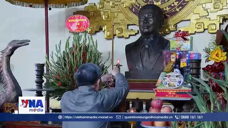 Dâng hương tưởng niệm các Tổng Bí thư Nguyễn Văn Cừ, Nguyễn Văn Linh