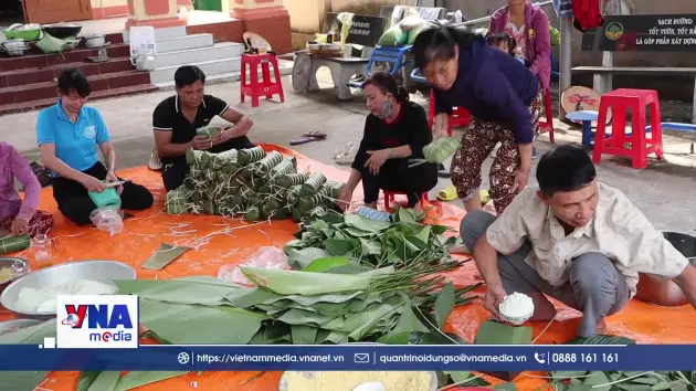 Những chiếc bánh nghĩa tình