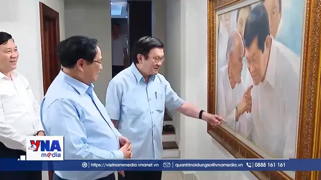 Thủ tướng thăm, chúc Tết nguyên lãnh đạo Đảng, Nhà nước