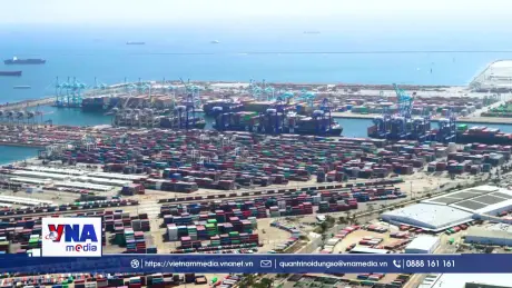 Thâm hụt ngân sách chính phủ Mỹ giảm mạnh nhờ thuế quan