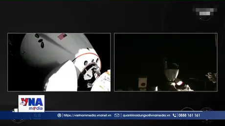 Tàu vũ trụ của Space X kết nối thành công với ISS