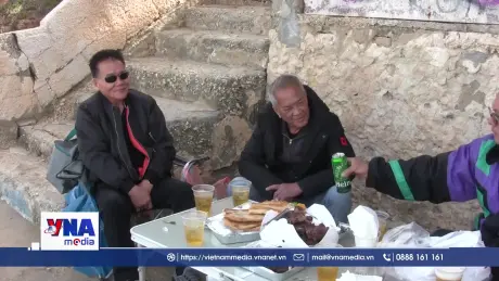 Góc biển Bat Yam của những người Việt xa xứ