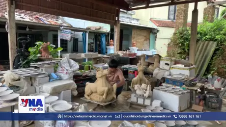 Linh vật ngựa và hơi thở xuân từ làng nghề miền Trung