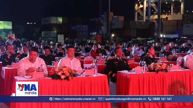 Cảng Cát Lái phát lệnh làm hàng đầu năm