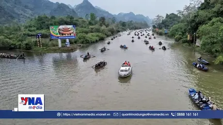 Trạm tin chiều ngày 18/02: Khoảng 4.500 lượt khách đến chùa Hương mùng 1 Tết Bính Ngọ 2026