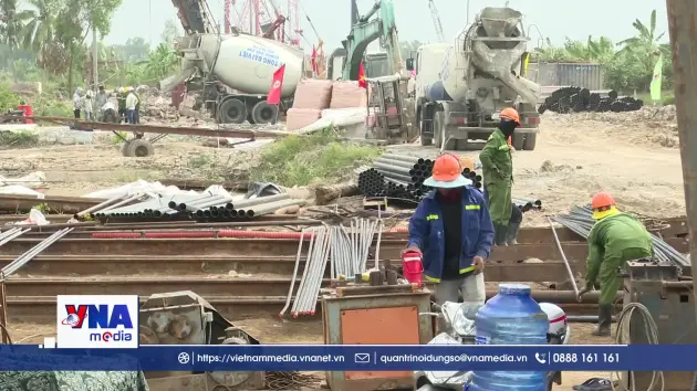 Mùa Xuân trên công trường cao tốc Cực Nam Tổ quốc 