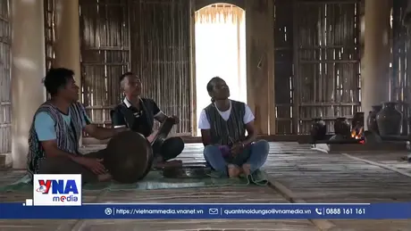 Âm vang tiếng chiêng ba giữa đại ngàn