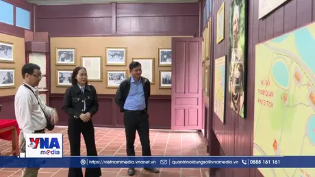 Phát triển du lịch 