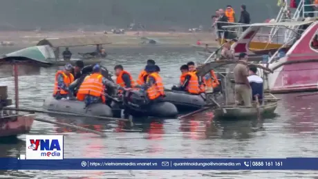 Tìm thấy thi thể 6 nạn nhân trong vụ lật tàu ở hồ Thác Bà
