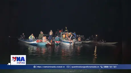 Trạm tin sáng ngày 22/02: Va chạm phà chở đá và tàu khách trên hồ Thác Bà, 6 người mất tích