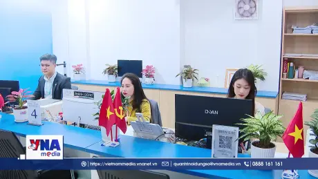Khẩn trương, nghiêm túc ngay ngày làm việc đầu năm