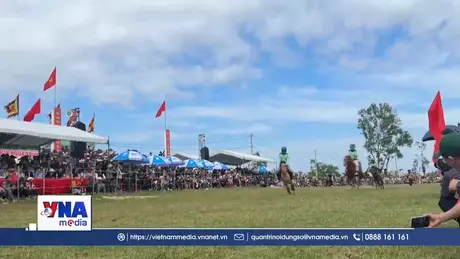 Hội đua ngựa truyền thống gò Thì Thùng