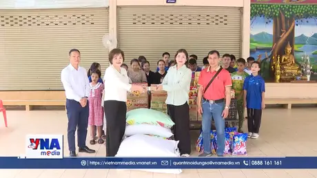 Doanh nghiệp Việt Nam tại Lào chú trọng an sinh xã hội