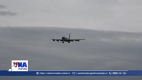 Thêm nhiều nước kêu gọi công dân rời khỏi Iran và Israel