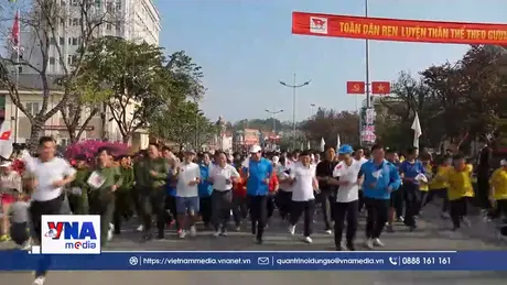 Hàng nghìn người tham gia Ngày chạy Olympic tại Điện Biên